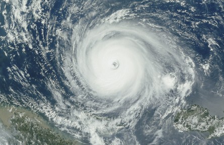 科普 | 臺(tái)風(fēng)的“好幫手”和“終結(jié)者”