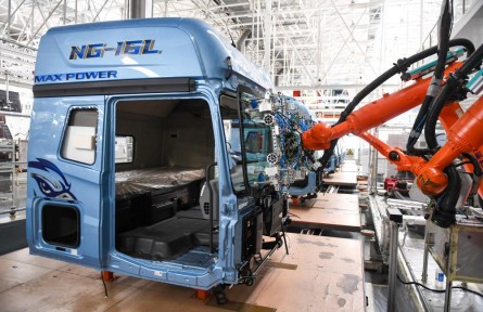 人工智能+機器人，如何打造未來“超級工廠”？