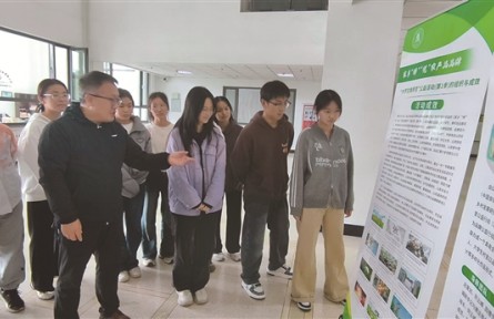 青春執(zhí)筆，書寫家鄉(xiāng)“特”“優(yōu)”故事